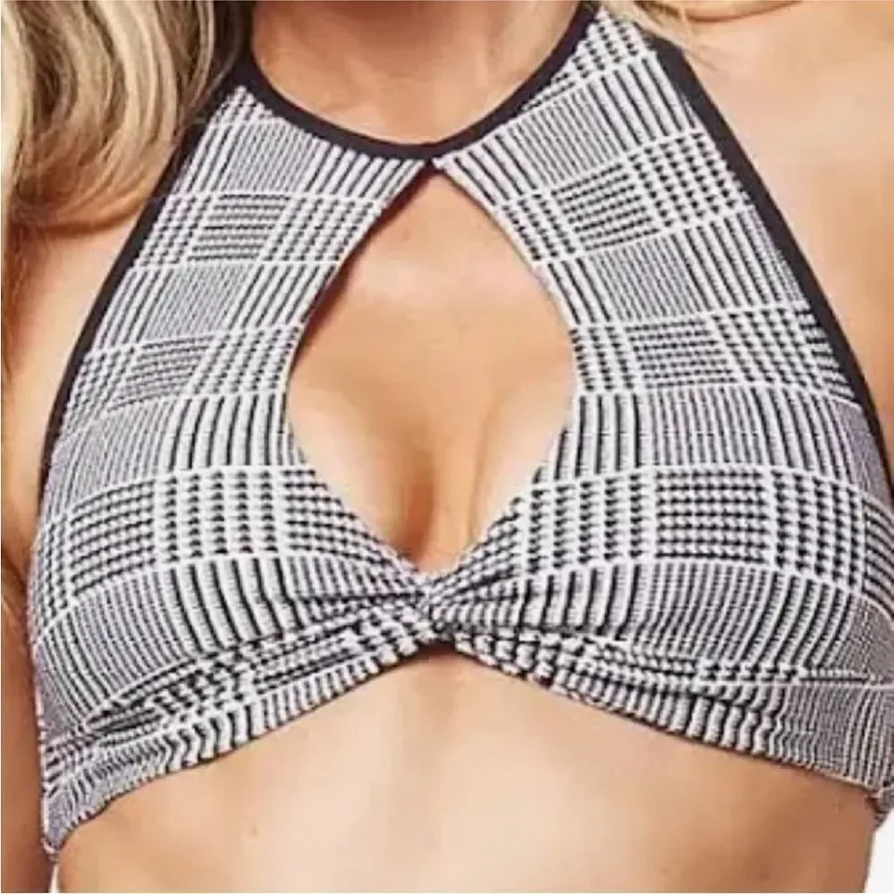 L*Space Jessy Halter Cut Out Bikini Top Sz Medium $110